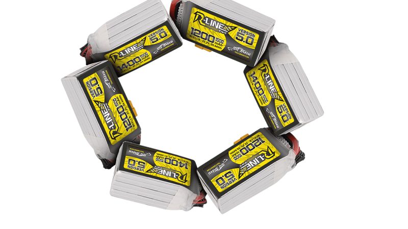 Tattu : deux batteries 6S pour racers dans la gamme R-Line version 5.0