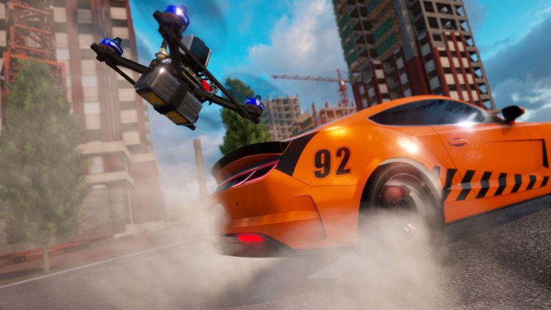 Liftoff: Slipstream, pour voler autour de voitures en FPV, est prévu pour le 31 août 2022