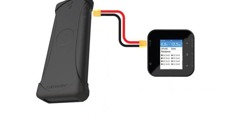 Lumenier Power Bank Pro 225 : pour alimenter un chargeur en XT60 de manière autonome