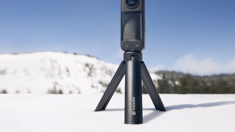Insta360 a dévoilé la X3, une caméra 360° portable et haut de gamme