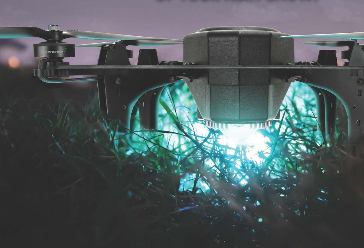 Lumenier et SPH Engineering proposent un système de shows avec des essaims de drones Arora