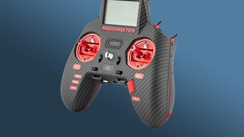Radiomaster propose la radiocommande Zorro en version Max, en précommande chez Drone-FPV-Racer et StudioSPORT