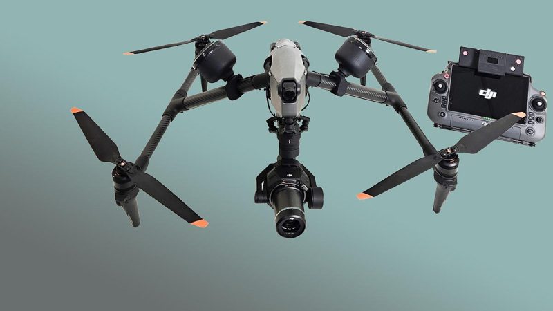 Flying Eye propose un pack homologation parachute et coupe-circuit pour l’Inspire 3 de DJI