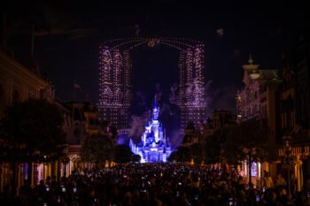 disneyland paris dronisos 1495 drones 03