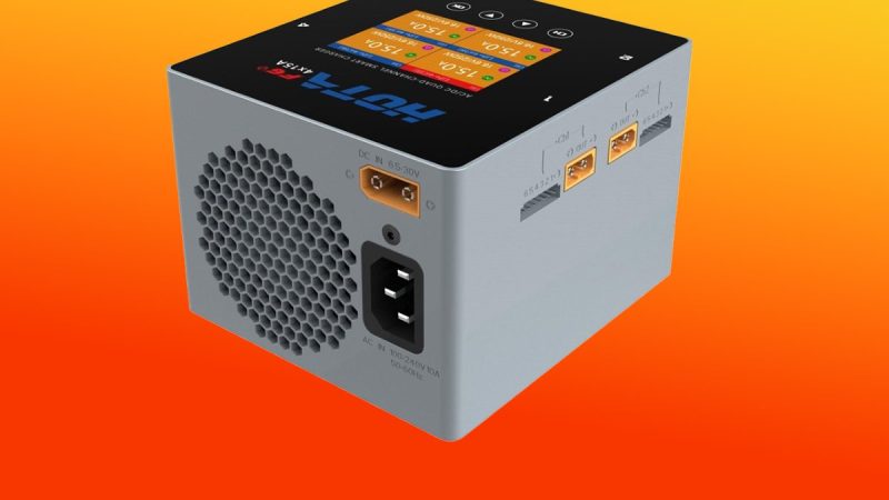 Hota F6+ : un chargeur pour 4 batteries simultanément avec transformateur intégré