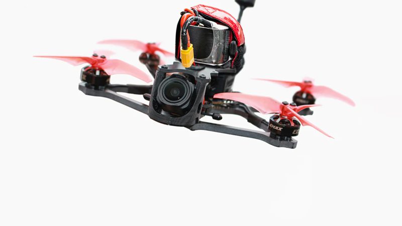 Emax propose le Babyhawk O3, un nano racer équipé avec un DJI O3