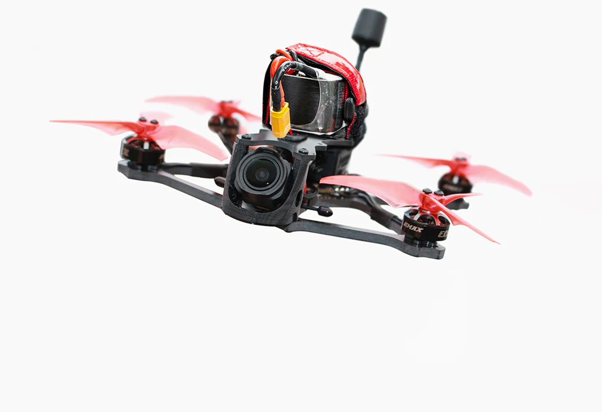 Emax propose le Babyhawk O3, un nano racer équipé avec un DJI O3