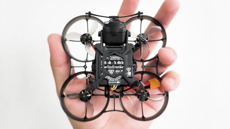 NewBeeDrone propose l’AcroBee75 HD 03 BNF de 75 mm