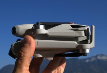 DJI Mini 3 Pro : test de la batterie Plus, pour presque 10 minutes de vol  supplémentaires - Helicomicro