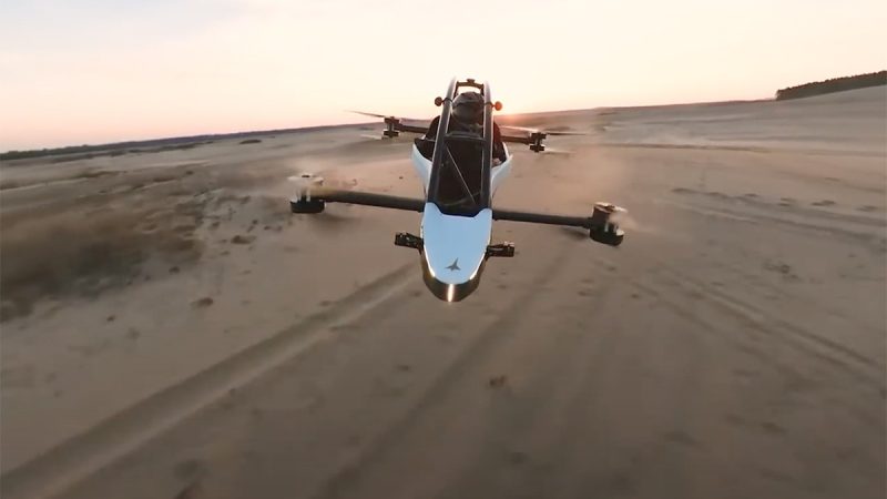 Jetson One : balade en « vrai » FPV au-dessus du sable