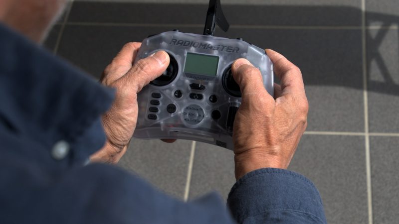 Radiomaster Pocket : le test d’une radiocommande ELRS compacte à prix léger