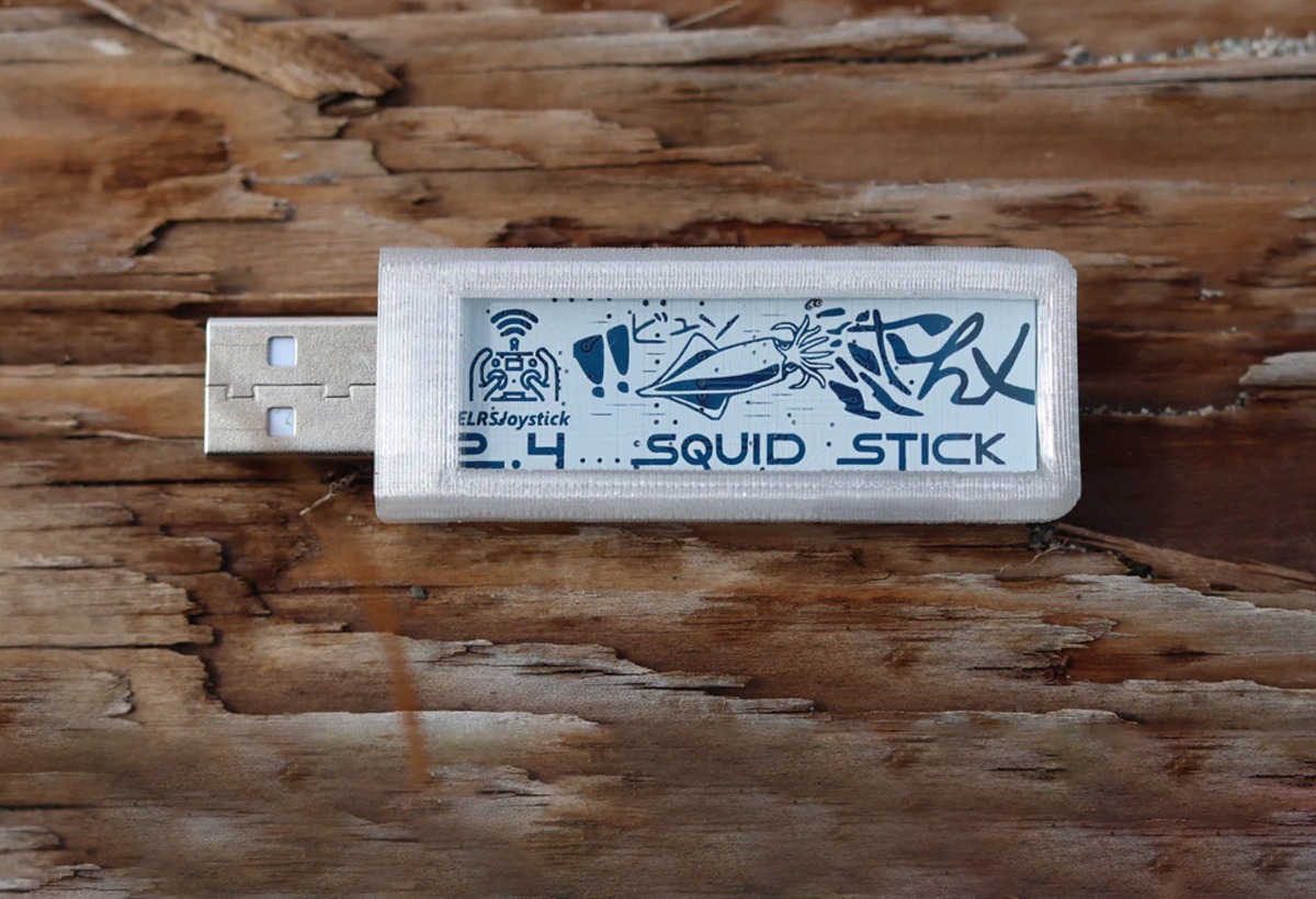 Squid Stick 2.4 GHz : utiliser une radiocommande ExpressLRS sans fil avec un simulateur