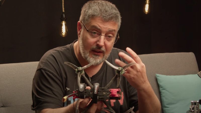 CultureFPV : 4 vidéos pour monter un drone FPV 5 pouces pour 250 €
