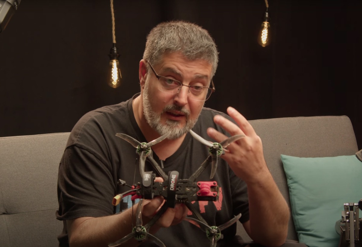 CultureFPV : 4 vidéos pour monter un drone FPV 5 pouces pour 250 €