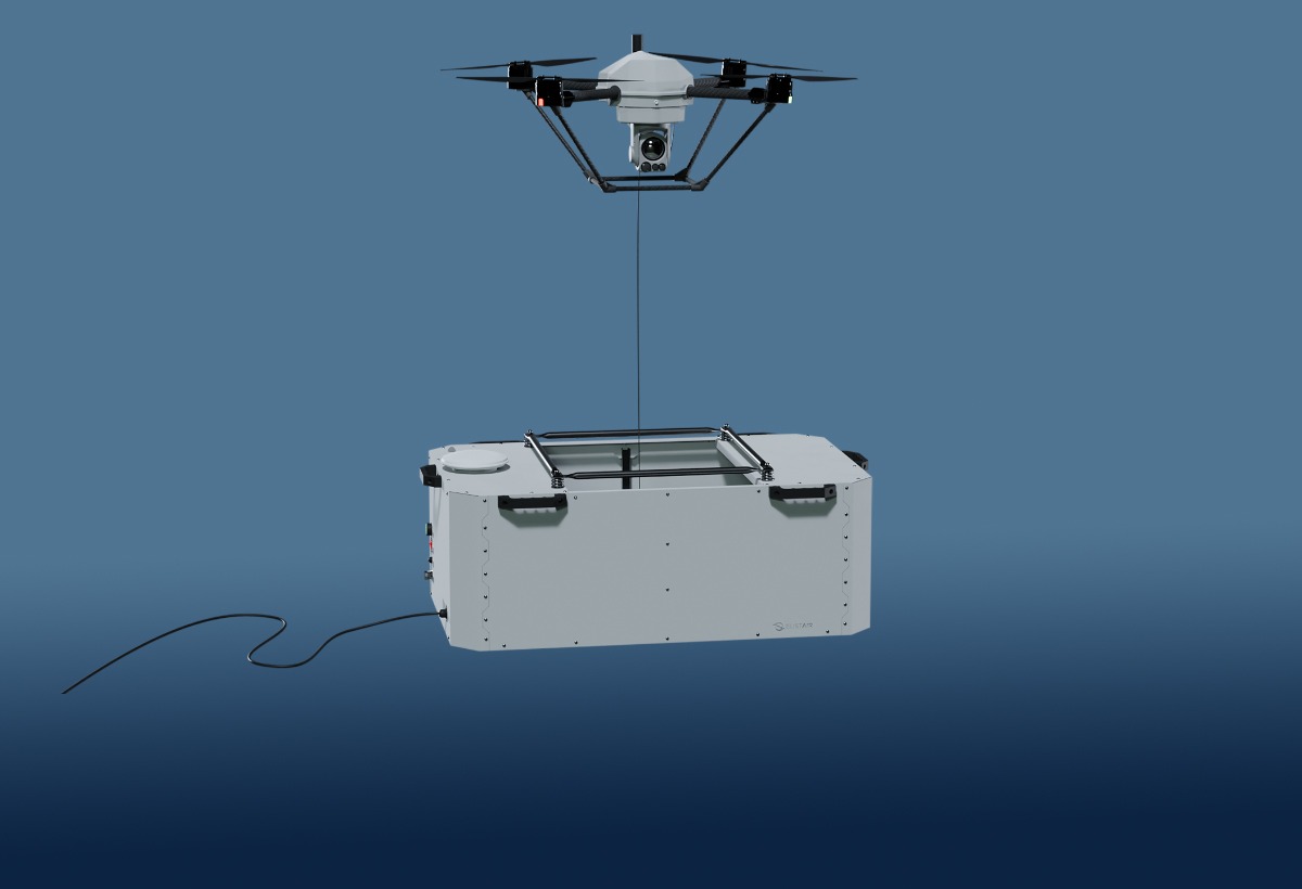 Elistair présente Khronos, une station automatisée avec drone filaire pour des missions tactiques