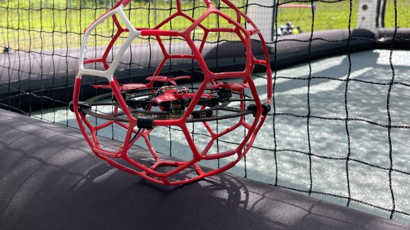 Avec l’Envol des pionniers et Zéphyr-Drone, venez découvrir le Drone Soccer à Toulouse le 10 décembre 2023