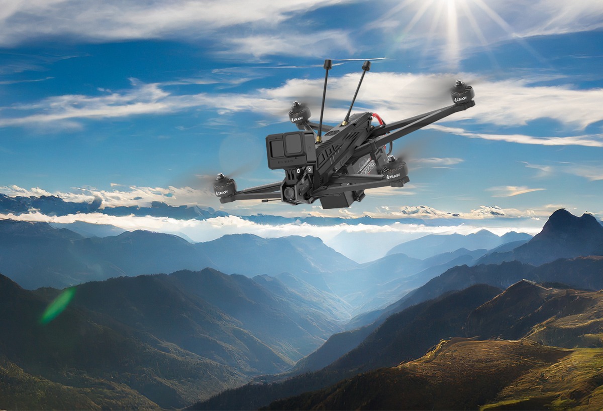 iFlight présente le Helion 10 O3 6S HD, un racer grand format pour le long range