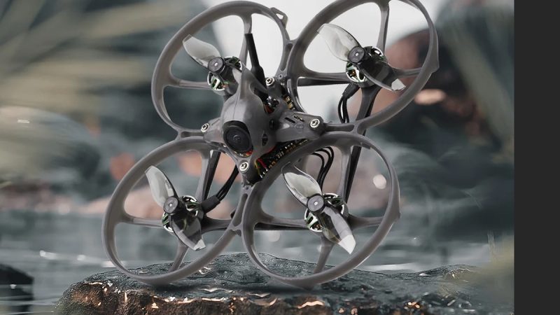 HGLRC présente le Petrel 85Whoop, un tinywhoop en analogique