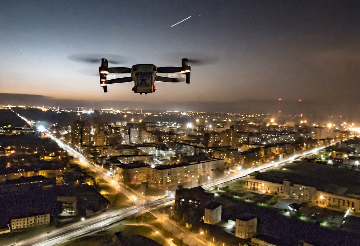 Drone et vol de nuit : est-ce possible ?