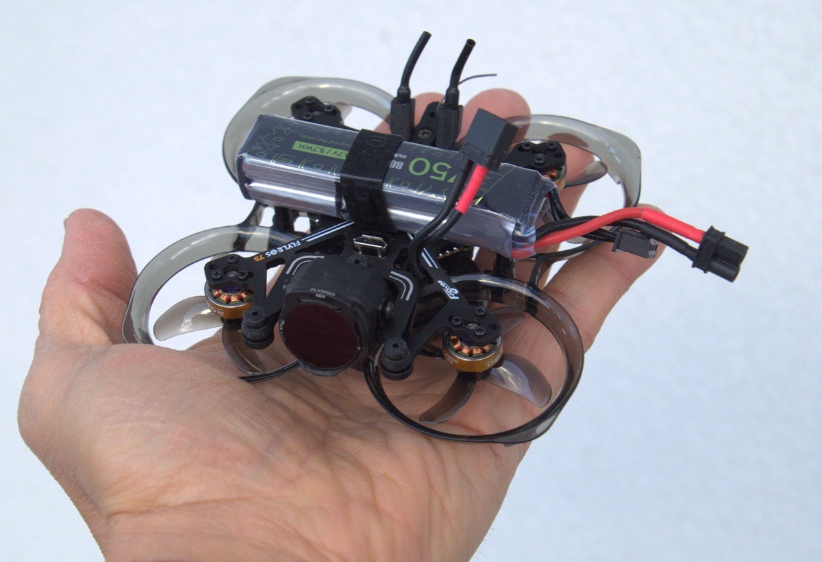 Flywoo FlyLens75, le test d’un nano drone FPV 2S équipé en DJI O3