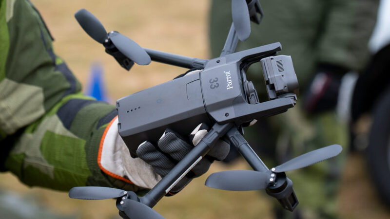 L’armée suédoise s’équipe avec des drones Anafi USA de Parrot