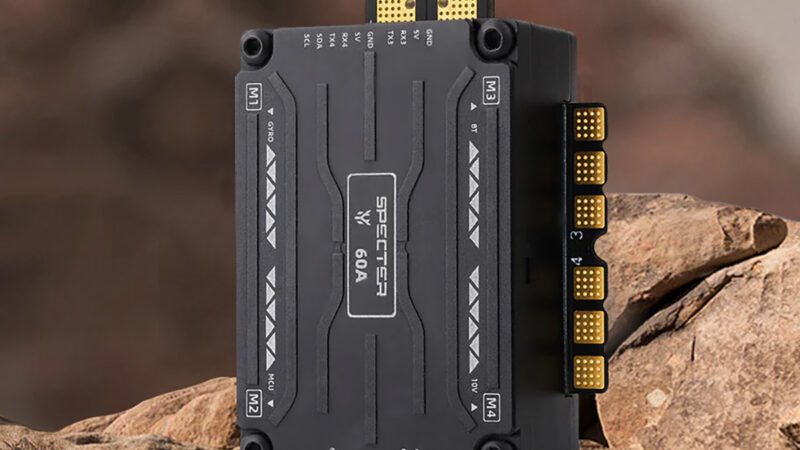 HGLRC Specter F760 BOX, une stack haut de gamme