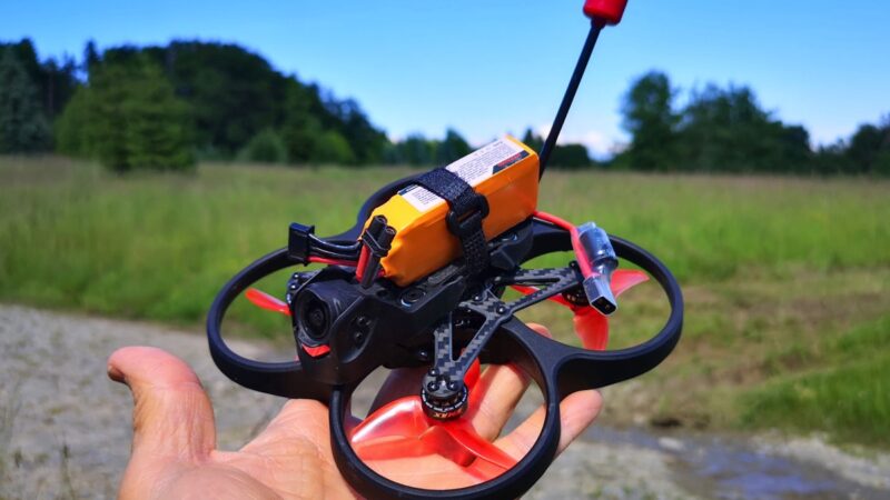 Emax Cinehawk Mini, le test d’un cinewhoop 2,5 pouces 4S équipé en DJI O3