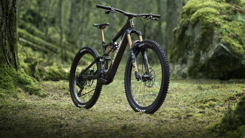 DJI se lance dans l’univers du vélo électrique avec sa marque Avinox, en partenariat avec Amflow