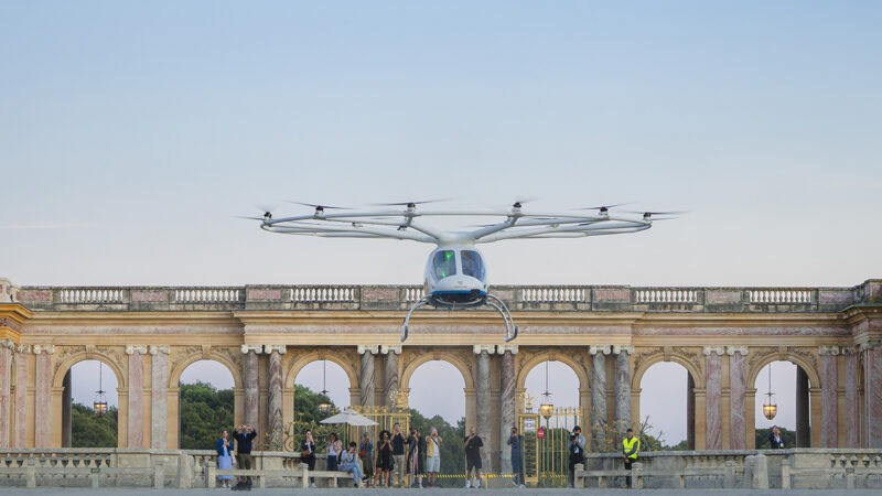 Volocopter : toujours pas de eVTOL à Paris pour les J.O. 2024, mais un vol au château de Versailles, avec Groupe ADP