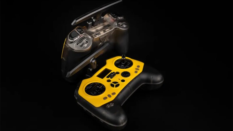 Jumper propose la radiocommande Bumblebee, compacte et ExpressLRS jusqu’à 1000 mW