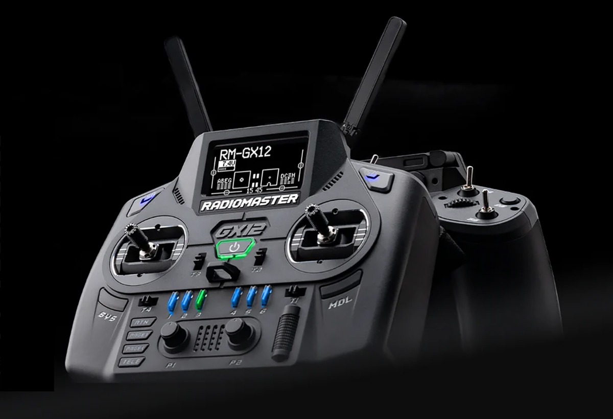Radiomaster présente la radiocommande GX12, ExpressLRS double bande