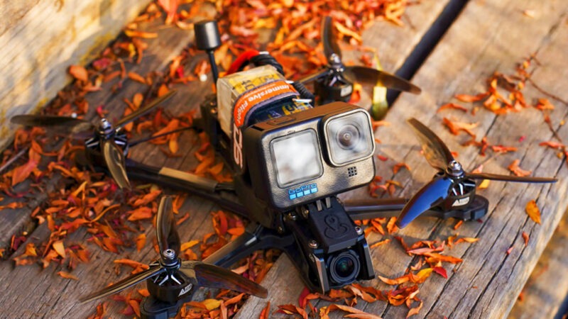 DeepSpace Seeker5, un drone FPV freestyle à prix léger