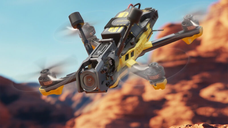 SpeedyBee propose le Master 3X, un drone FPV 4S 3,5p pour DJI O4 Pro
