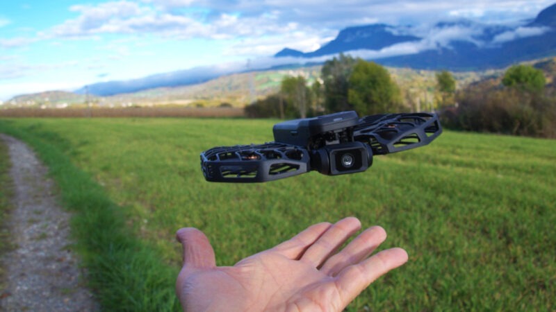 HoverAir X1 Pro et X1 Pro Max : les nouvelles fonctions Spiral, CoPilot, 360° Spin Out, Dolly Zoom, Smart Ascend, Stats Dashboad