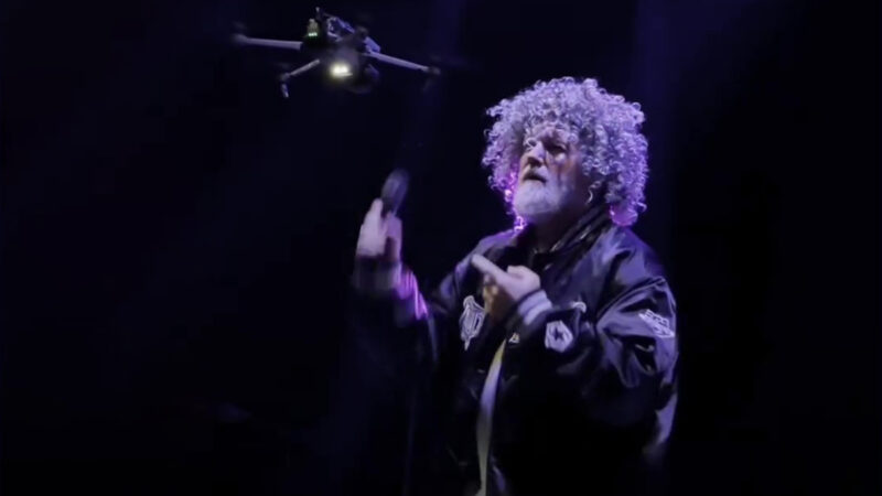 Fred Durst de Limp Bizkit VS le drone en concert