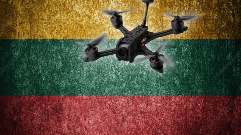 Le gouvernement lituanien formera les élèves au montage et au pilotage de drones