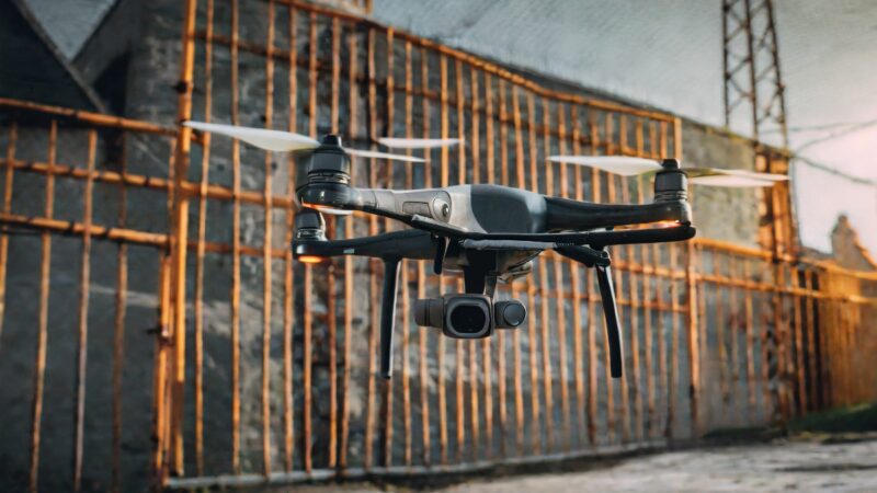 Question à l’Assemblée nationale concernant l’installation de filets anti-drones dans les prisons