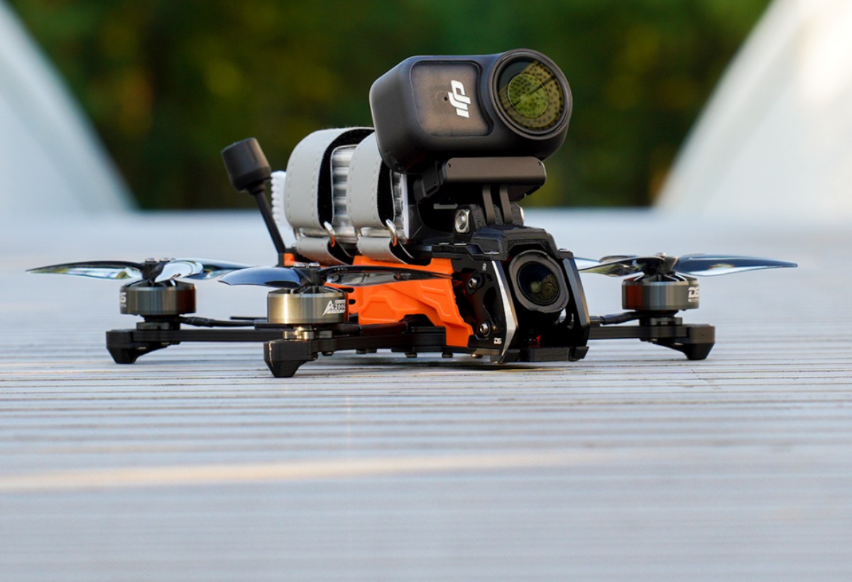 DeepSpace Seeker35, un drone FPV 6S 3,5 pouces en DJI O4 Pro
