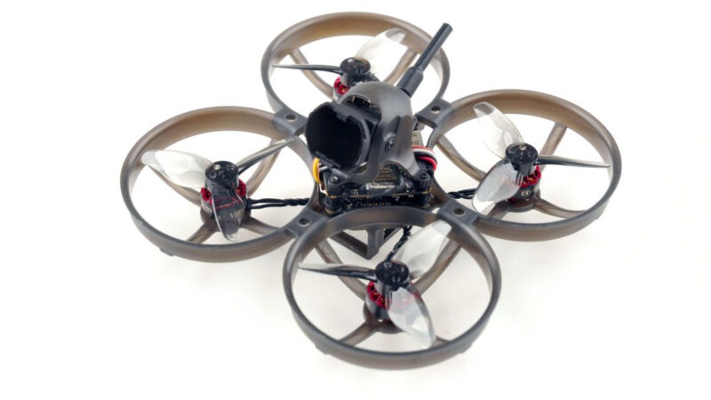 Happymodel propose le Mobula8 2S en DJI O4 (lite) avec un accessoire grand-angle
