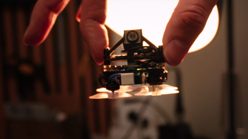 « Le plus petit drone FPV », par FPV Geek