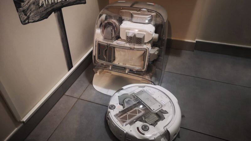 DJI Romo P : la prise en main du robot aspirateur inspiré par les drones