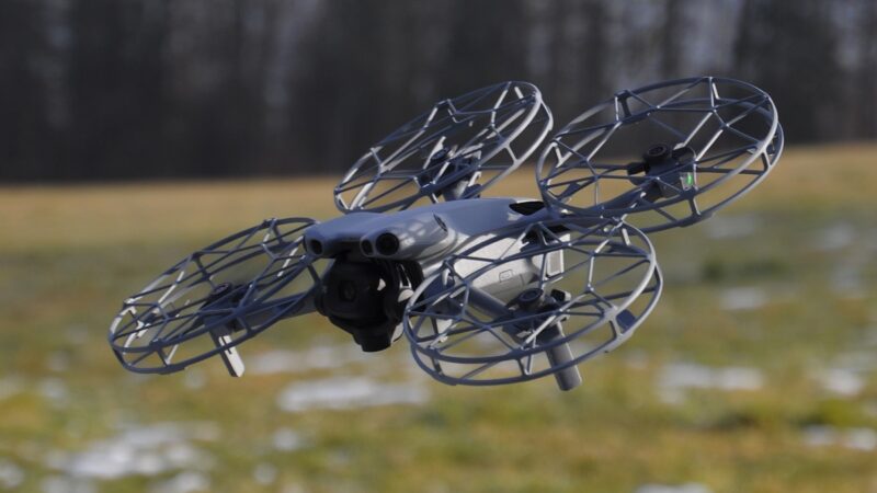 Test : le kit DJI Mini 5 Pro Protection d’hélices 360° à libération rapide