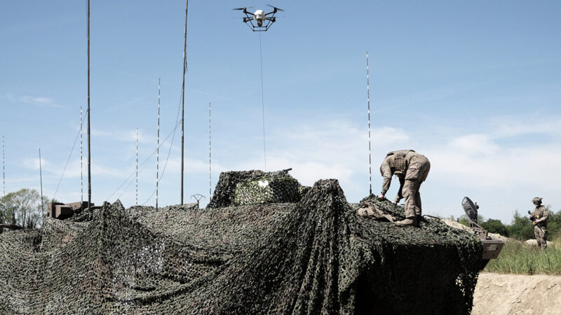 Elistair participe à l’exercice militaire interarmées Orion 2026 avec Khronos, sa DroneBox filaire
