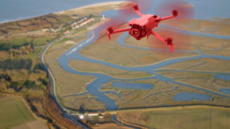 Côtes de la Manche : les interdictions de vol en drone en 2026 et 2027 (autour de plusieurs phares)