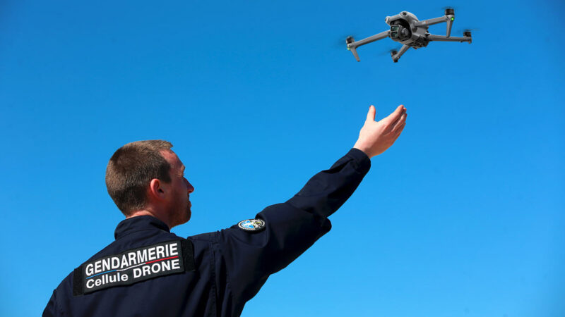 Un arrêté donne pour la première fois une définition réglementaire d’un « drone » 